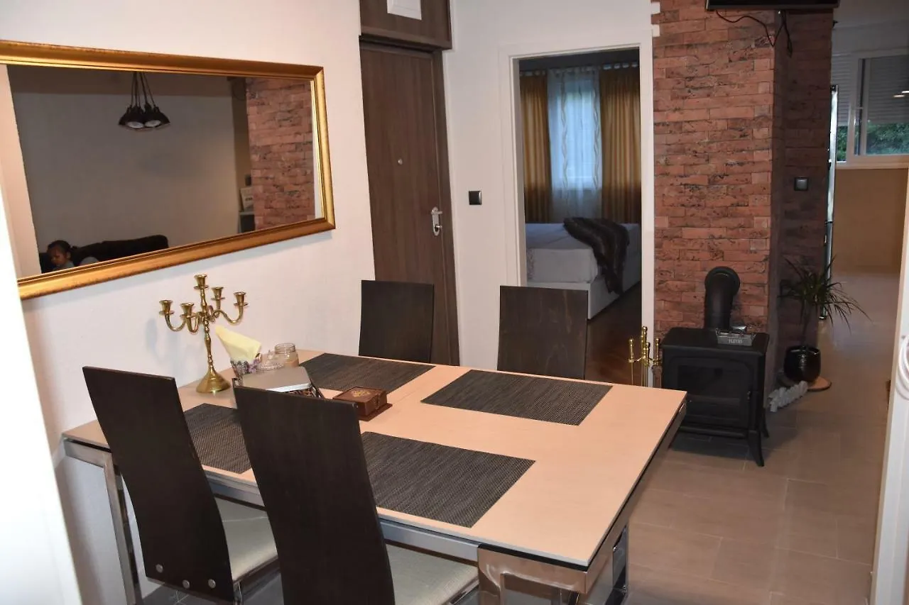 Deni Luxury Apartment Split 0*,